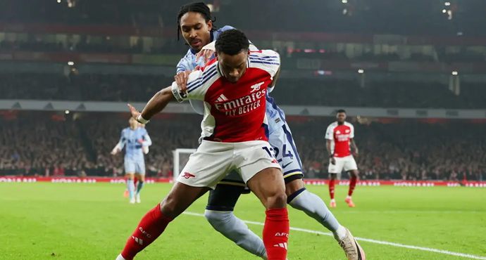 อาร์เซนอลพลิกกลับมาชนะสเปอร์ส 2-1 หลังจ่าฝูงแค่ 4 แต้ม