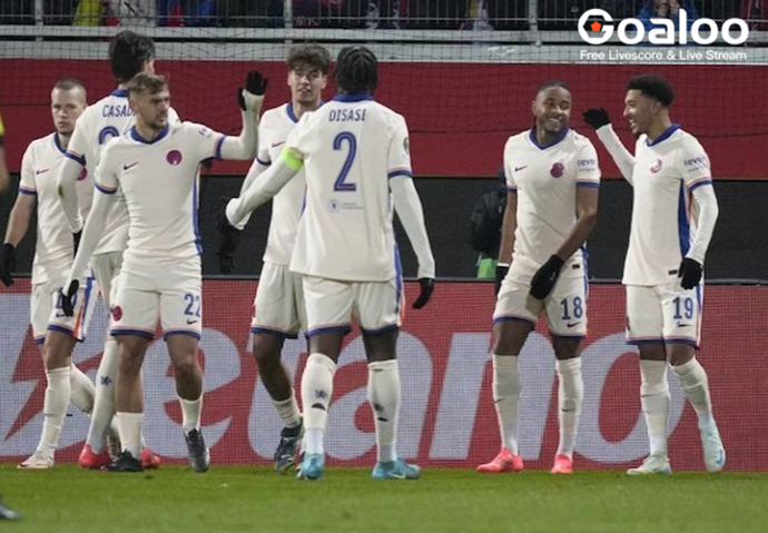 Jadon Sancho Shines in Chelsea Win