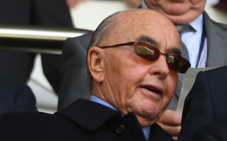 BBC: Nhóm người hâm mộ cáo buộc Tottenham cố tình bỏ sót những chi tiết quan trọng trong buổi gặp gỡ người hâm mộ, Tottenham từ chối bình luận