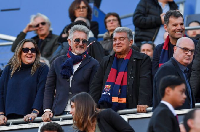 Laporta: Kèm Messi khó, kèm Yamal cũng không dễ; đã đến lúc chuyển giao