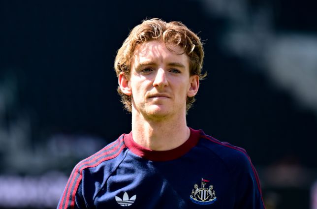 Anthony Gordon rời Newcastle trong êm đẹp, Barcelona chớp thời cơ tránh “vụ Isaac”