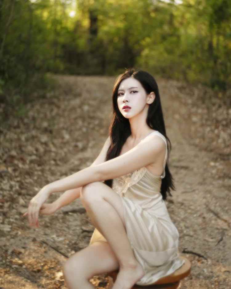ปิ่น หทัยรัตน์ ดาว TikTok กับลุคเซ็กซี่ ที่พิชิตใจหนุ่ม ๆ มาแล้วทั้งโซเชียล