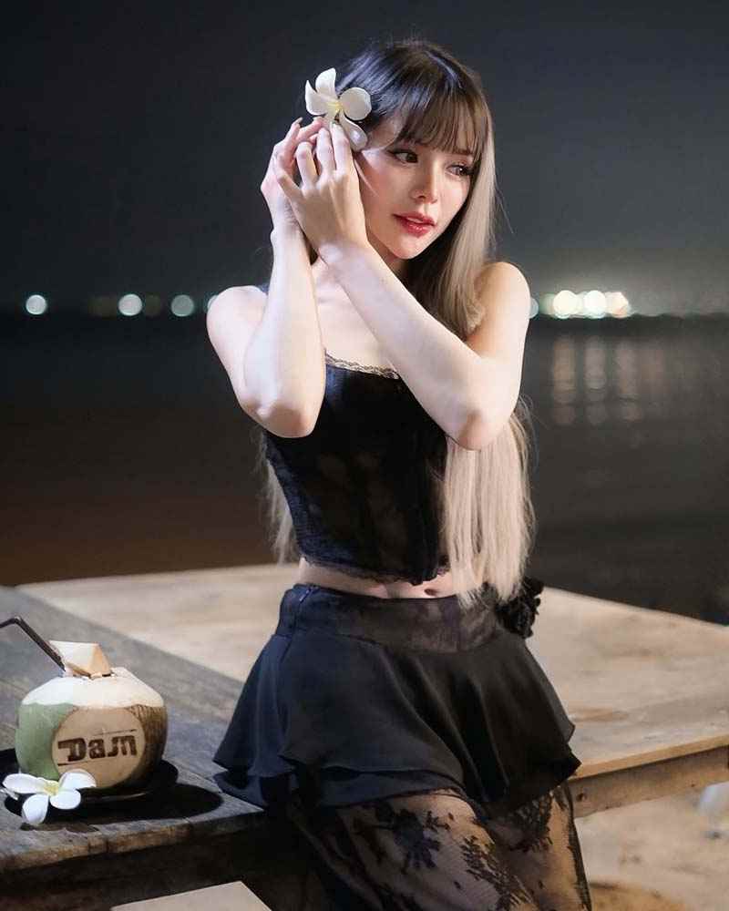 มิ้วส์ อรภัสญาน์ สาวเซ็กซี่ที่สามารถสวมใส่ได้ทุกสไตล์