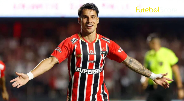 São Paulo abre vantagem, mas permite empate do Cruzeiro e segue sem vitórias no Brasileirão sob pressão