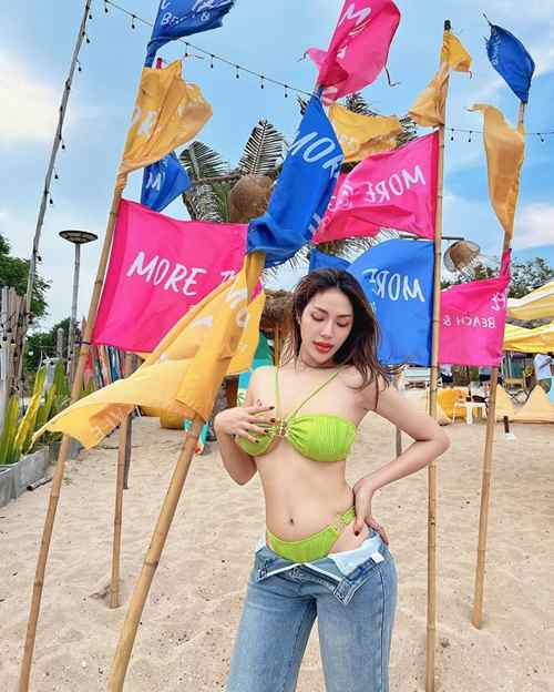 มายด์ พัชรบุษย์ MC สาวสวย กับมุมเซ็กซี่ที่โพสต์ลงโซเชียลมีเดีย ดีกรีความแซ่บมาเต็ม