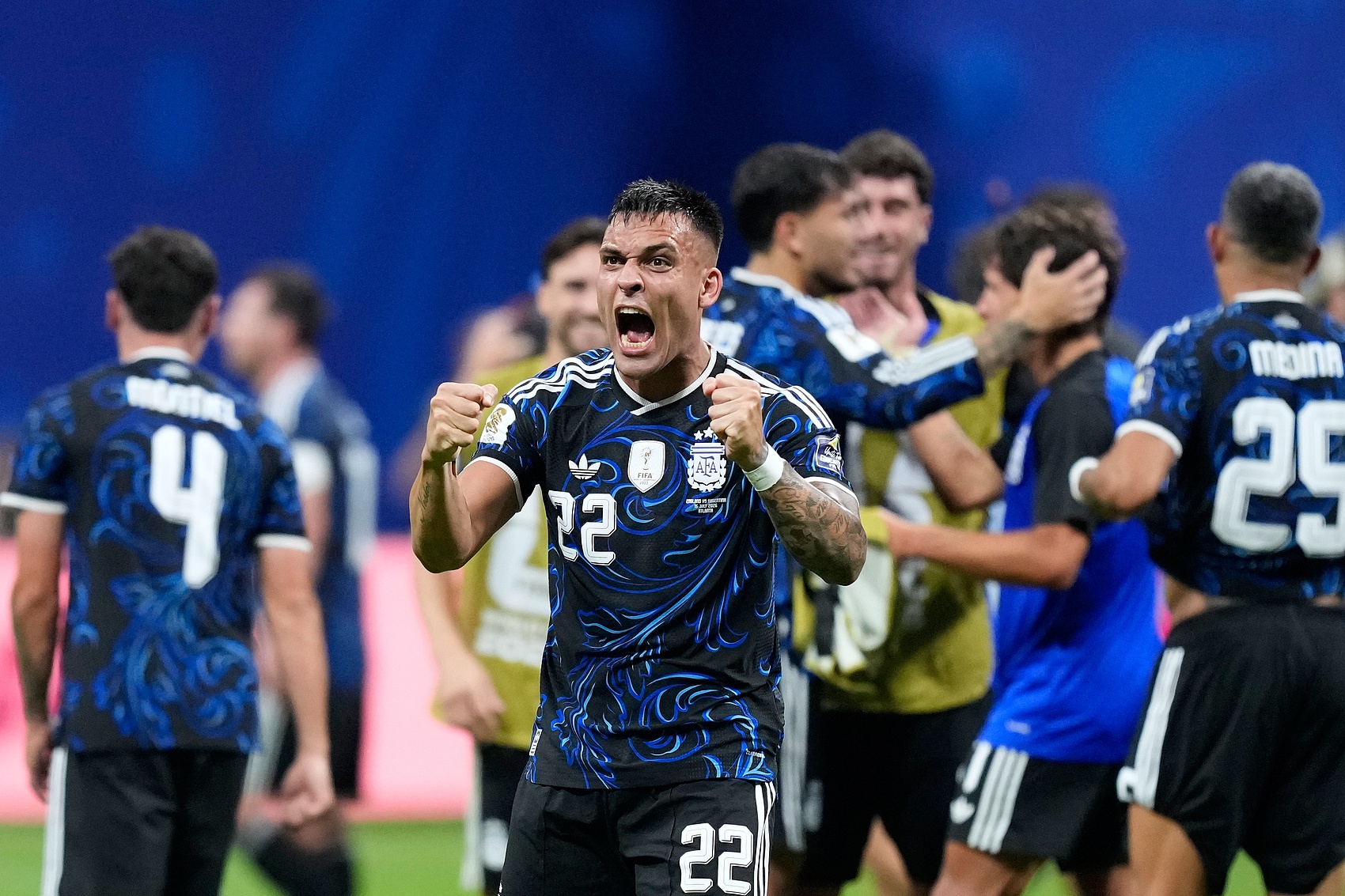 Argentina thể hiện bản lĩnh thép, hai lần ghi bàn quyết định ở phút 90 tại World Cup 2026