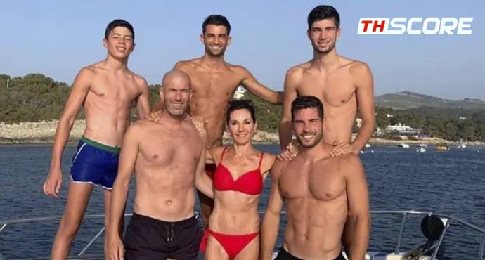 ใครคือผู้สืบทอดตำนาน? ลูกชายซีดาน 4 คน: คนโตแขวนสตั๊ด, คนรองติดบอลโลก, คนที่ 4 คือดาวรุ่ง