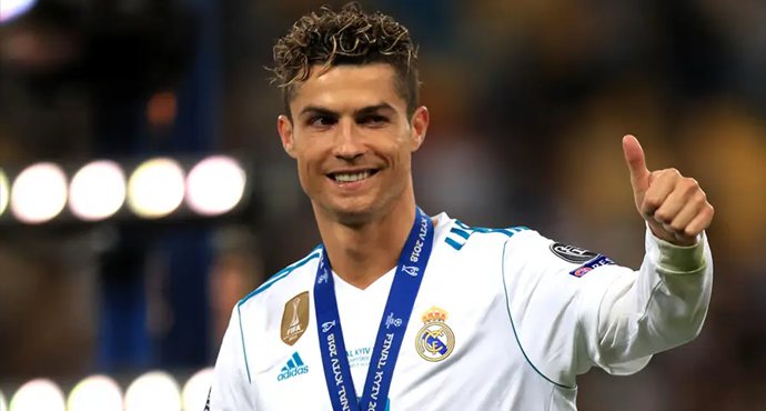 ตำนานยังไม่จบ🏆 โรนัลโด้วัย 40 คว้าแชมป์ที่ 36 ในชีวิตค้าแข้ง