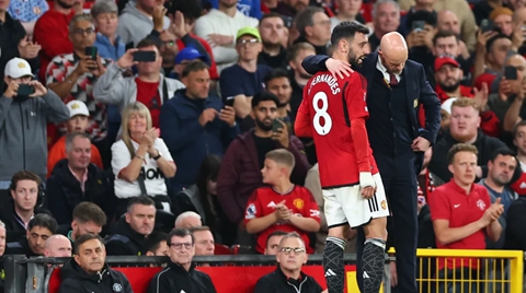 เทน ฮาก แย้มพร้อมจับสามสตาร์ไปเล่นกองหน้าหาก ฮอยลุนด์-เซิร์กเซ่ ยังไม่พร้อมลงสนาม