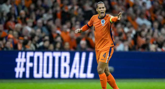 ฟุตบอลโลก รอบคัดเลือก โซนยุโรป - เนเธอร์แลนด์ 4-0 ฟินแลนด์