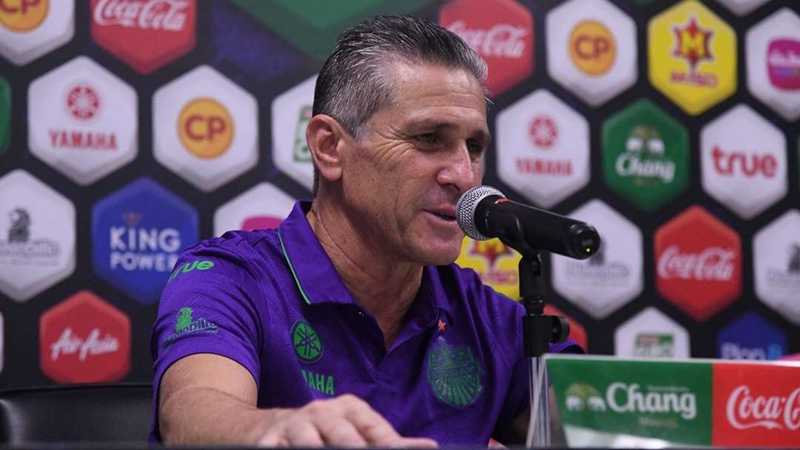 ไม่มีเฮดโค้ชคุมซ้อม! บุรีรัมย์ ปลด จอร์จินโญ ก่อนเกมแพ้ เมืองทองฯ