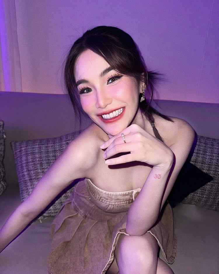 น้ำฝน โหนกระแส สาวสวยดีกรีนางงาม ที่ถูกไฮโซเก๊ หลอกลงทุน สวยเซ็กซี่ไม่เบา !