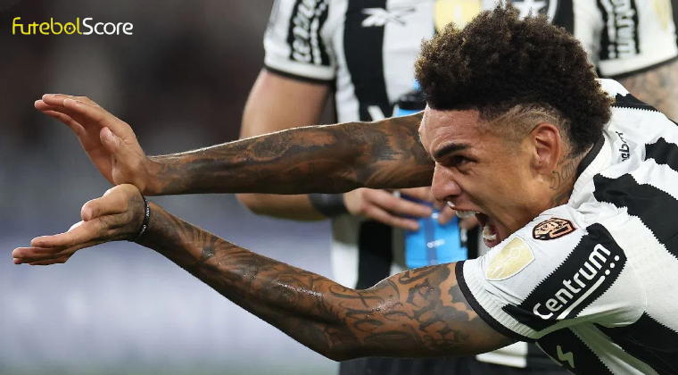 Igor Jesus se despede do Botafogo e anuncia última partida no Brasil: 'Quero voltar um dia'