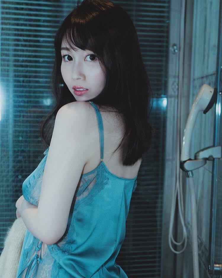 ไอกะ ยูเมโนะ สีฟ้าช่างเข้ากัน เป็นผู้หญิงที่น่ารักราวกับนางฟ้า