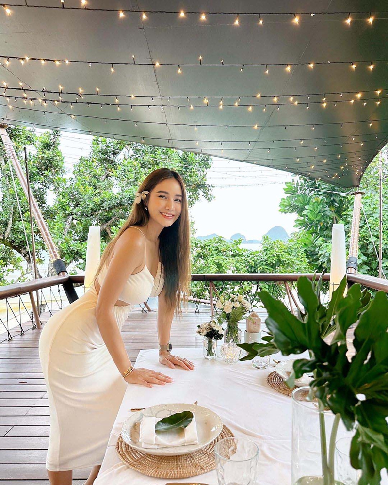 กระแต ศุภักษร นุ่งบิกินี่เล่นน้ำ โชว์อึ๋มเบา ๆ ทริปกระบี่ ท่าโพสแม่ร้อนแรงเกินต้านมาก
