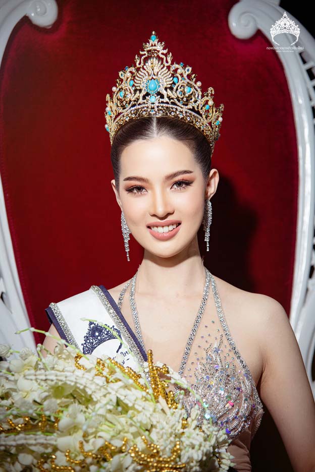 หมอมินน่า แก้วทิพย์ เจ้าของตำแหน่งนางสาวเชียงใหม่ 2567 สวย เก่ง ครบเครื่อง สมมง !