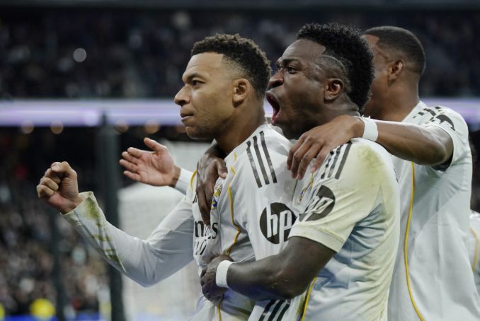TA: Mourinho vẫn còn bài để chơi, nhưng gia hạn Vinícius có thể là cơ hội bị bỏ lỡ để tái cân bằng đội hình