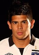 Pavez E.