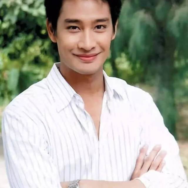 คุยก่อนเตะ