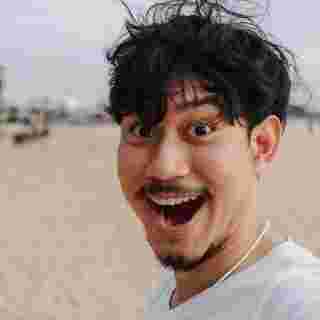 คุยเฟื่องเรื่องบอล